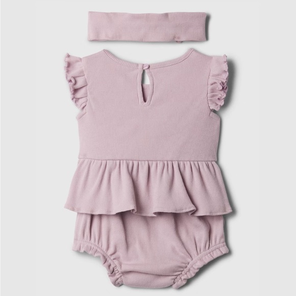 Baby Gap 3 Piece Ribbed Outfit in Pale Purple Plum, size 3-6M - Picture 2 of 12